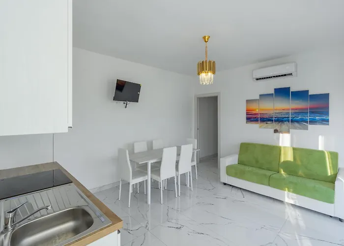 Teresa Бибионе